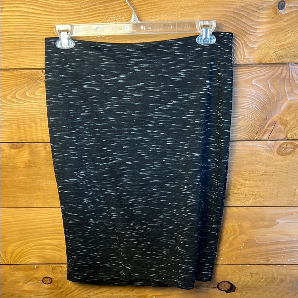 Mossimo Women’s Black Space Dye Stripe‎ pencil skirt Lg Midi Office Event Career